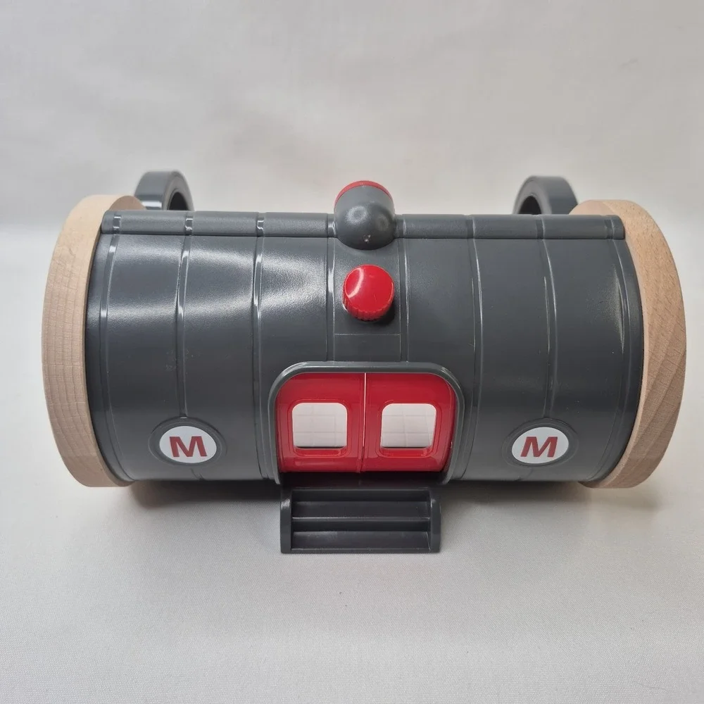 Brio Metro Railway Station Wooden 33513 Station Only CLEAN